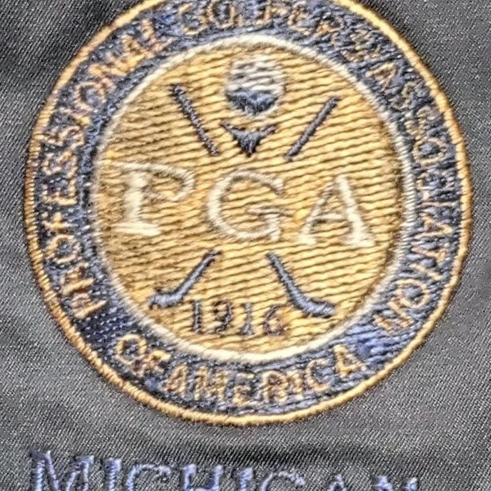 Nike P.G.A Michigan Vest size large